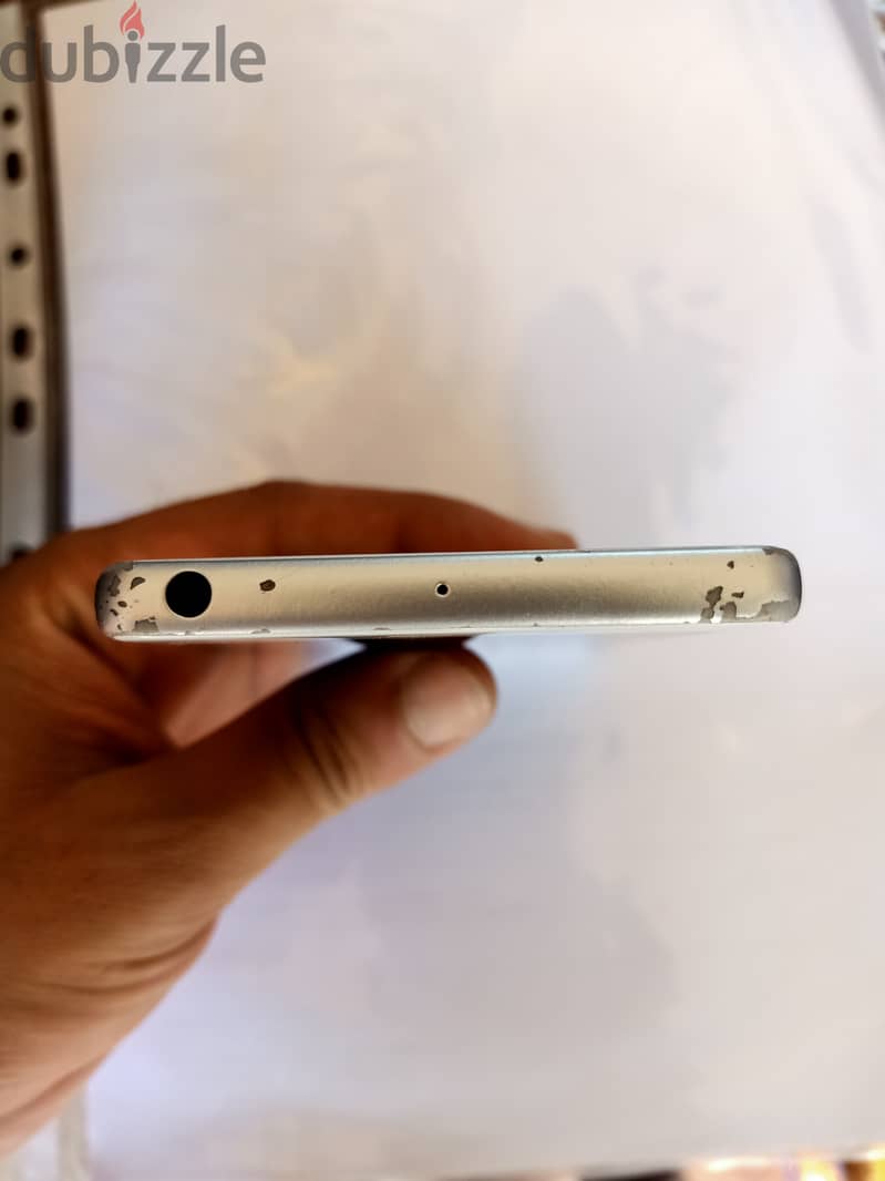 Sony Xperia x 6