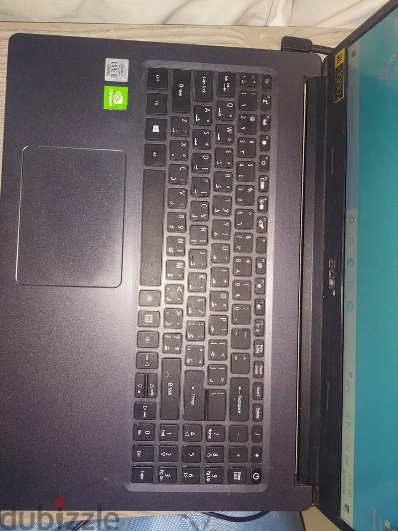 acer Aspire A315-55 9
