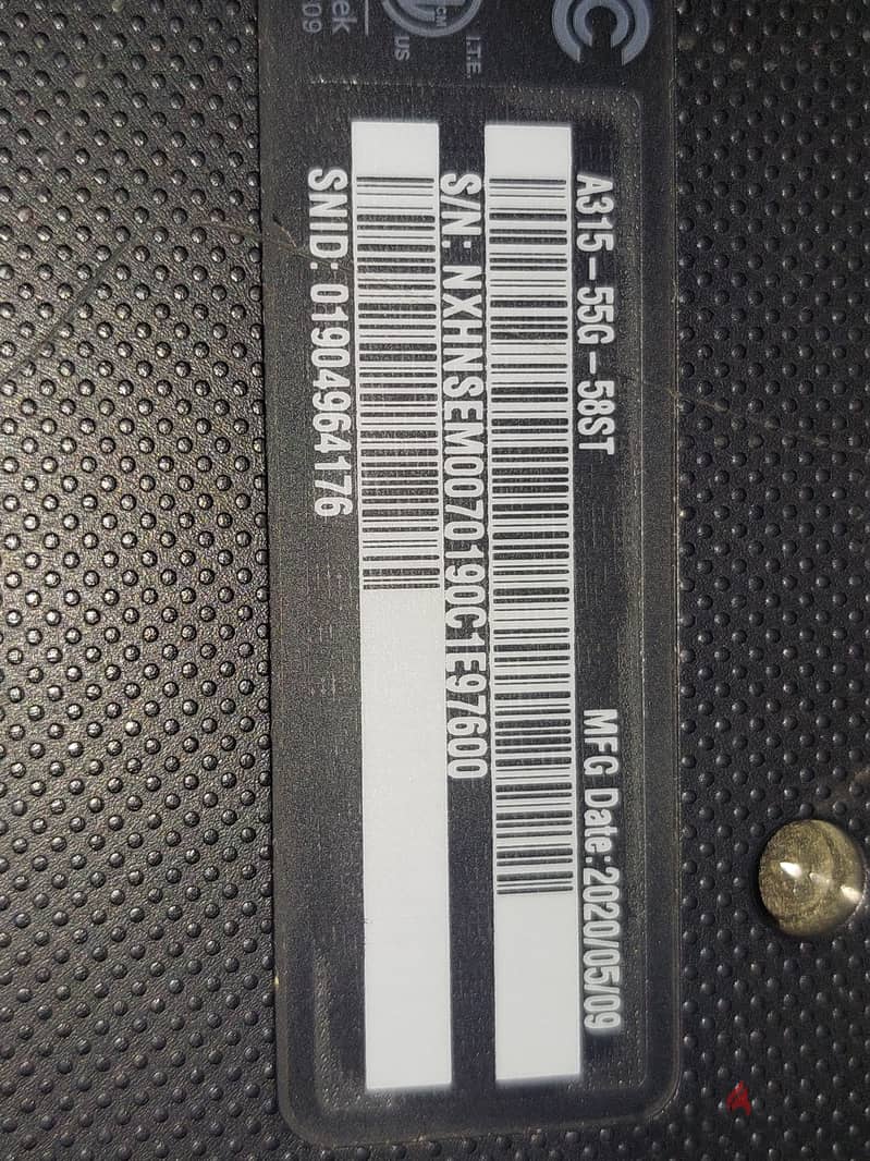 acer Aspire A315-55 17