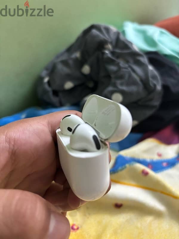 apple airpods 4 2