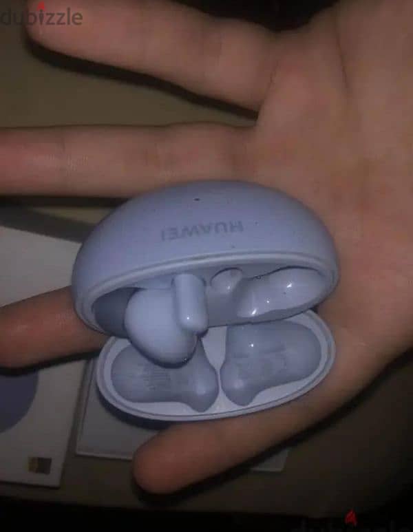 earbuds huawai i5 1