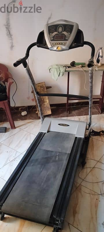 مشاية كهربائية Motorized Treadmill بحالة ممتازة