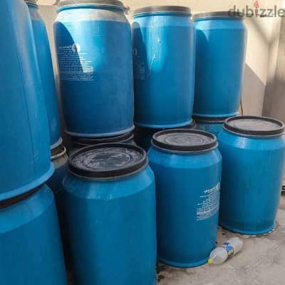 براميل بلاستيك