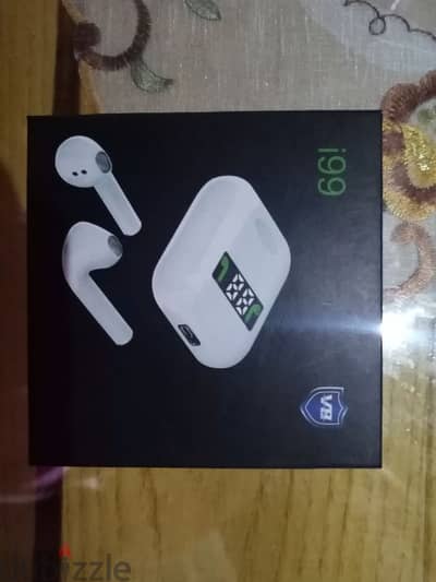 للبيع سماعه بلوتوث i99 بالشاحن والجراب بتاعها