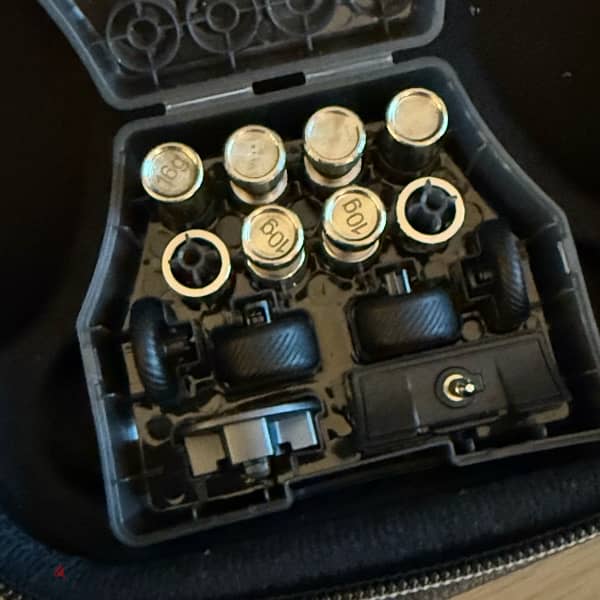 Nacon 5 Revolution 5 Pro controller 4