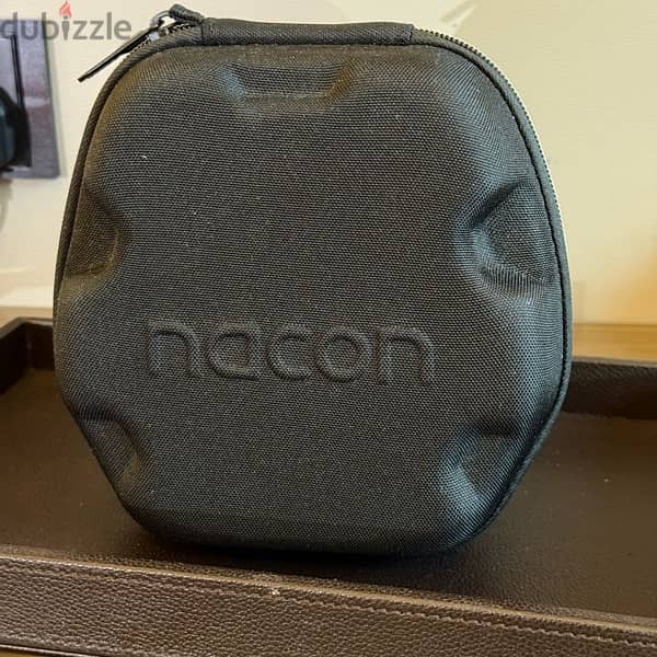 Nacon 5 Revolution 5 Pro controller 9