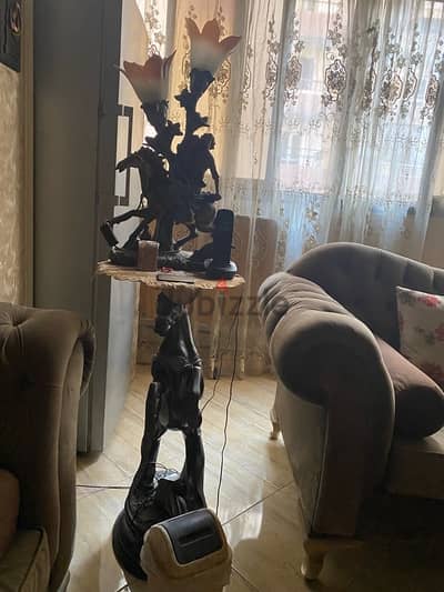 طرابيزه حصان بحاله ممتازه