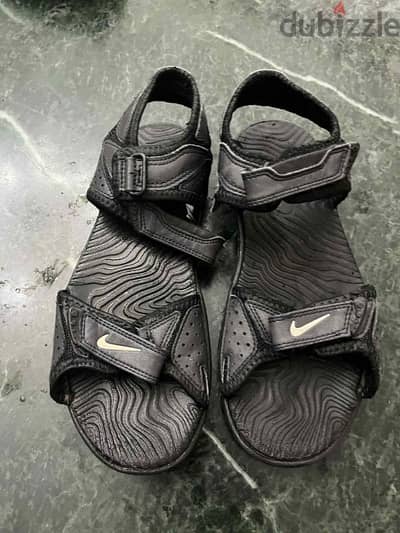 nike sandals