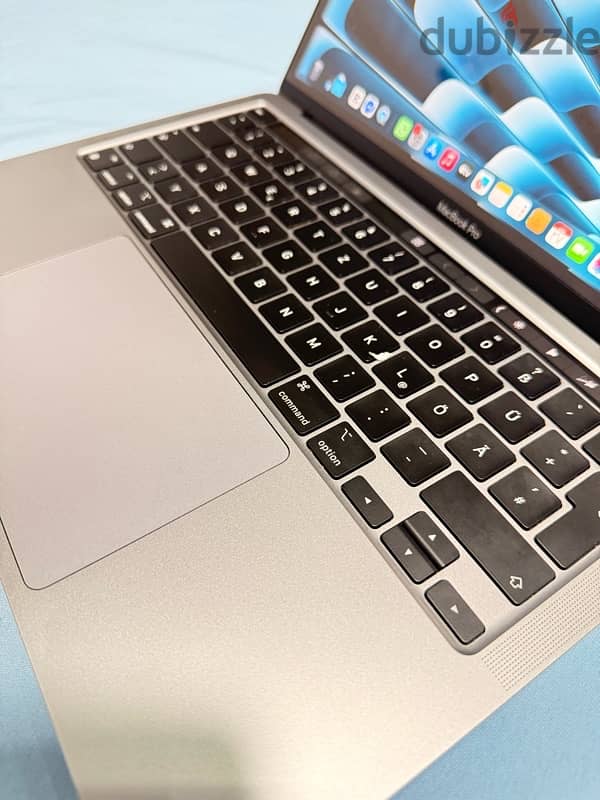 MacBook Pro 1