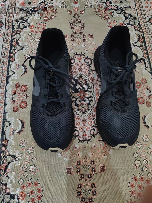 running shoes 2