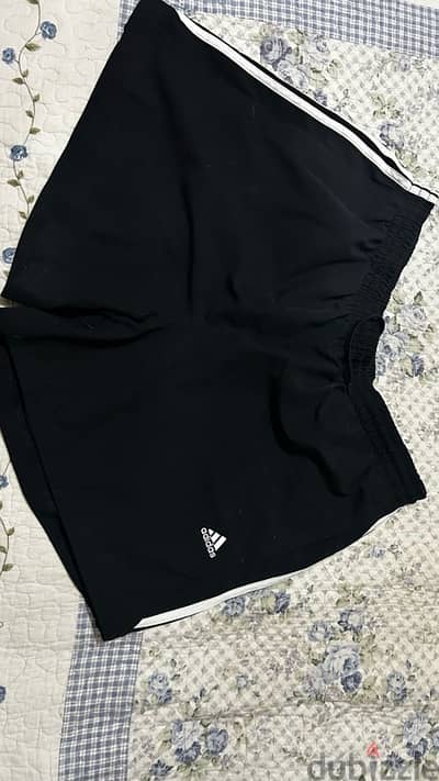 adidas original training shorts size Xl used شورت اديداس للبيع مستعمل