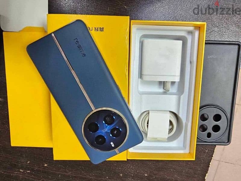 relame 12 Pro Plus 4