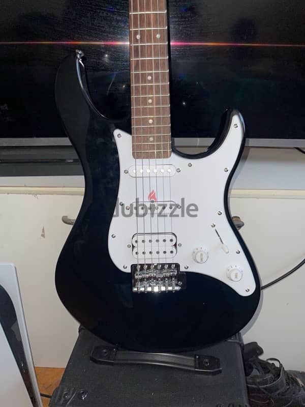 Yamaha EG 112C 2