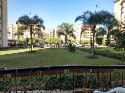 بموقع ممتاز بالرحاب٢ نموذج b١٣١م صافى ١٢٠م وعلى حديقة كبيرة وبحرية فيو