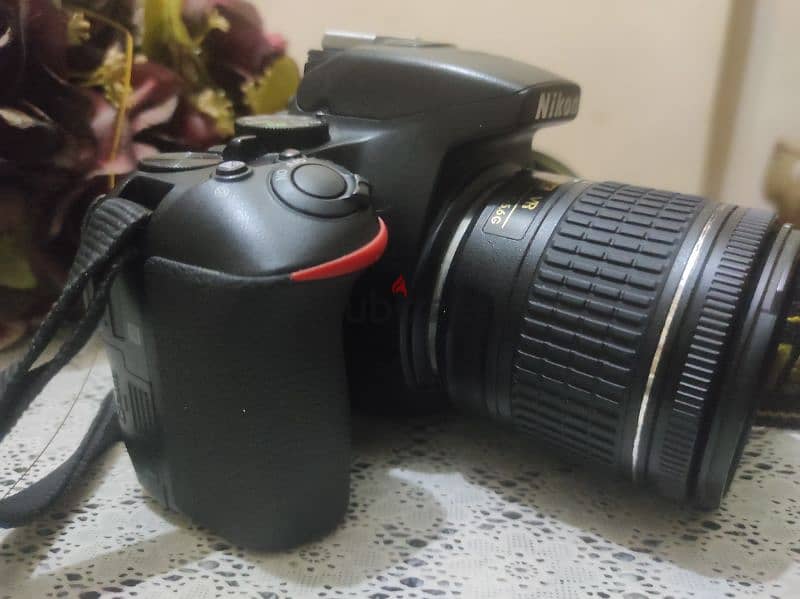 نيكون 5600 1