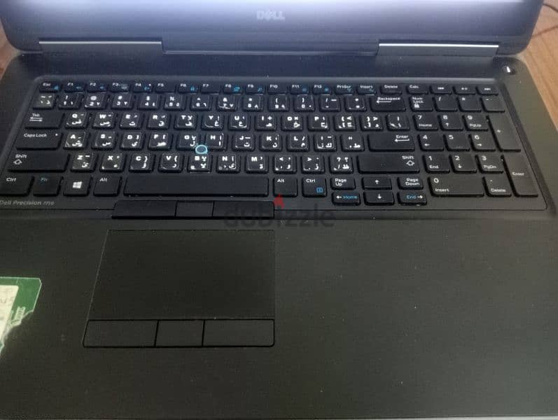 Dell Precision 7710 / Workstation 1