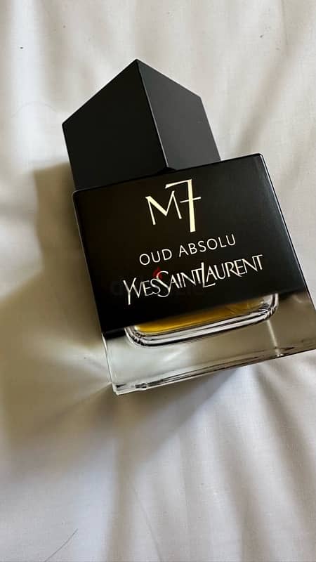 Yevs saint laurent M7 1