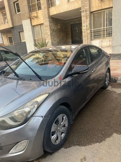 للايجار  هيونداي الينترا اتوماتيك