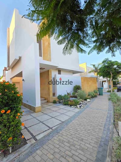 سي شل فيلا للبيع بحمام سباحة 5 غرف نوم صف تالت بحر فيو بحر sea shell for sale villa stand aline