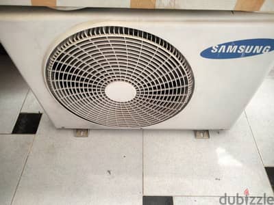 مكيف هواء من سامسونج سبليت 2.25 حصان موديل AS12FC   Air conditioner