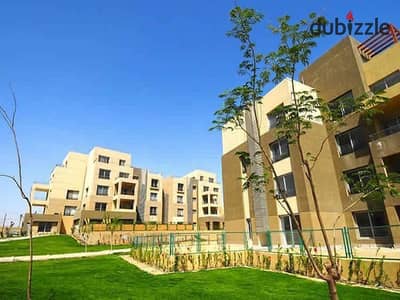 شقة متشطبة بالكامل للبيع في كمبوند بالم باركس من بالم هيلز في قلب التوسعات الشرقية دقايق من نيو جيزة و نادي الجزيرة