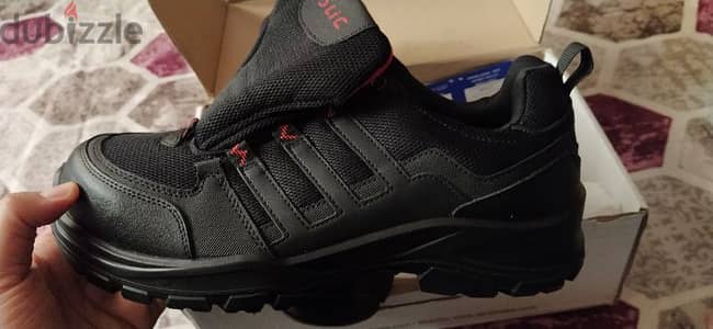 safety shoes