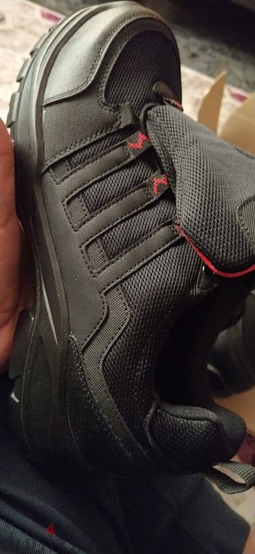 safety shoes 2