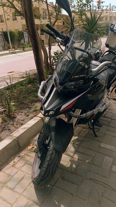 BENELLI TRK 251 - للبيع بنِيلّي TRK 251