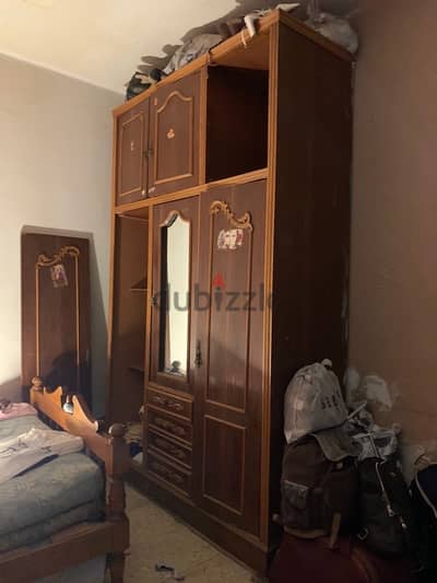 غرفة نوم خشب زان للبيع