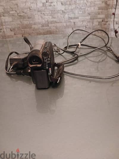 Sony Camera Carl Weiss Vario Tessar Zoom 60x DCR-DVD650