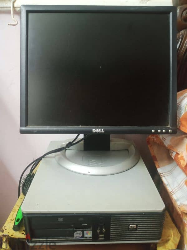 HP Compaq dc5800 Small Form Factor PC ‏ 5