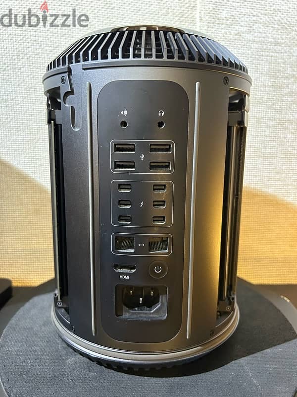 mac pro late 2013 8