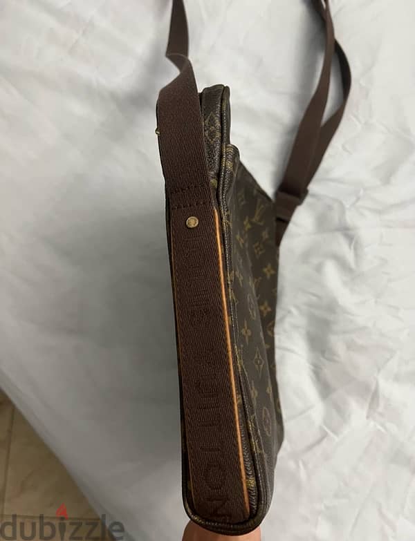 Louis Vuitton cross bag 2