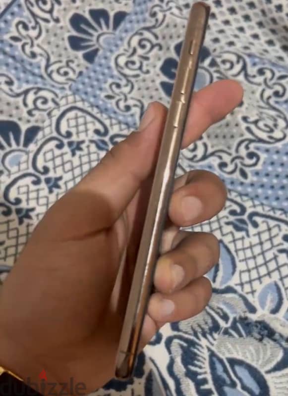 اكس إس ماكس 1