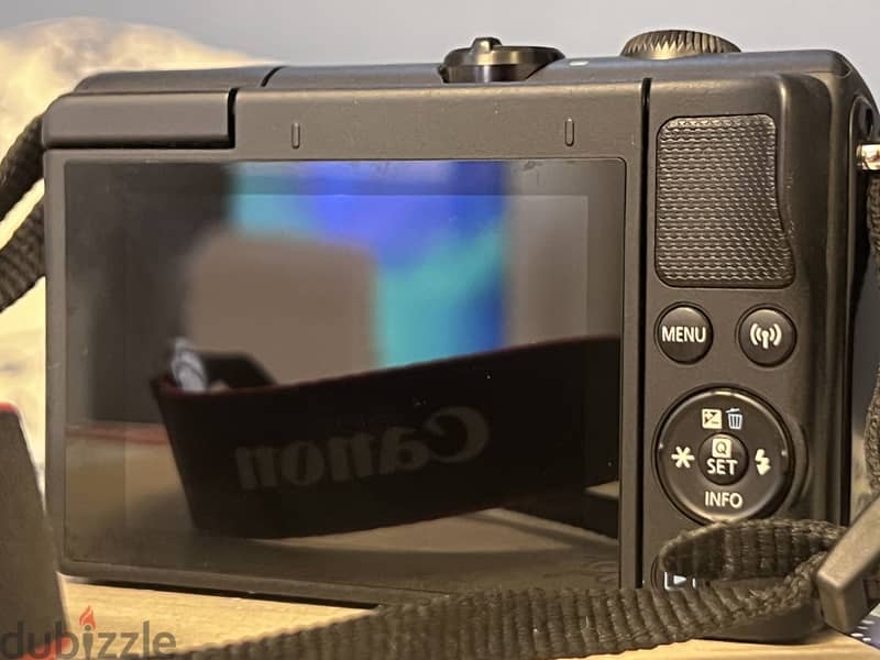 Canon EOS M100 - mirrorless camera (excellent condition) 6