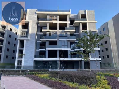 For sale, a resale apartment of 173 square meters, ready for immediate delivery, for investment or residence, at a great price and in a distinguished
