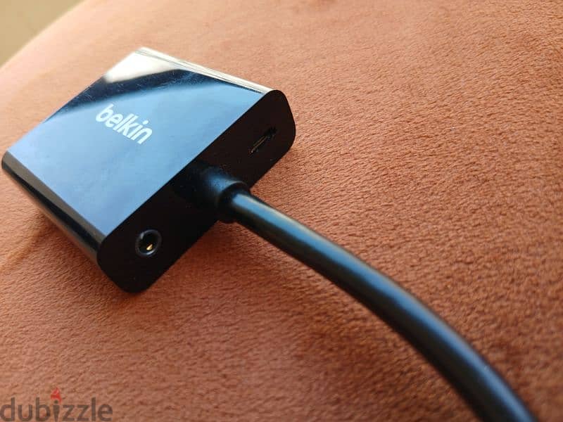 Belkin HDMI to VGA Adapter Cable 4