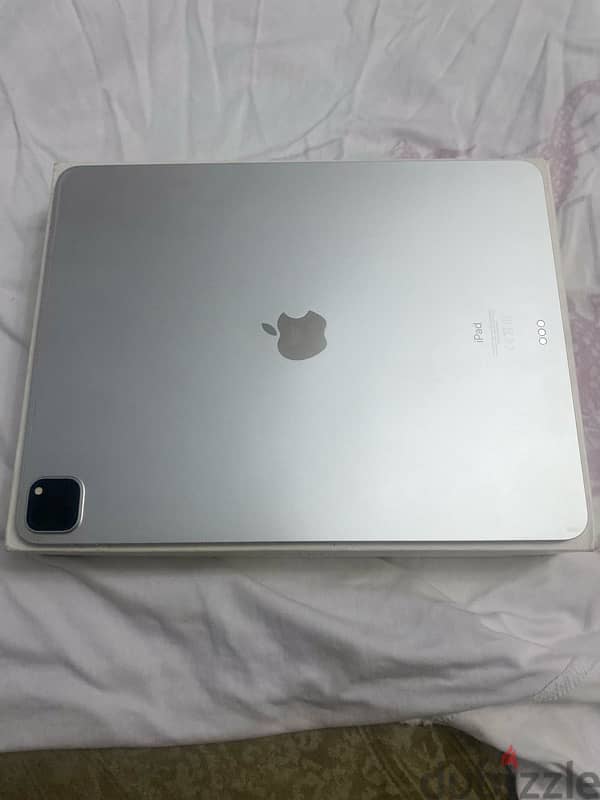 IPad Pro generation 4 12.9 inch 2
