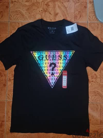 guess tshirt 800