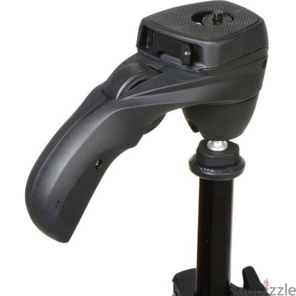 Manfroto camera tripod 1