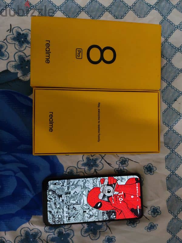 Realme 8 pro 128GB / 8GB 1