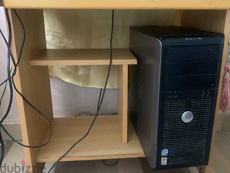 Dell Desktop Computer 5