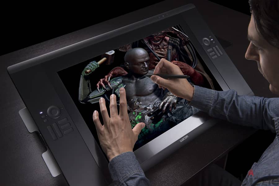 Wacom Cintiq 24HD Touch - لوحة رسم احترافية | حالة ممتازة 15