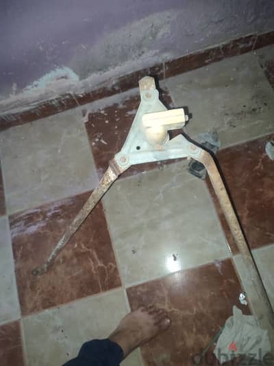 طبق دش مستعمل ١٨٠ سم