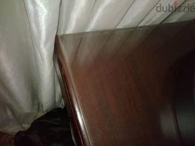 مكتب 120في 66سم درجة اولي بالزجاج