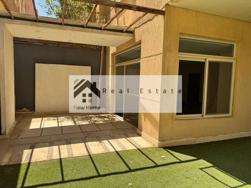 4 Bedrooms 285 sq.M Apartment for sale 8,700,000 EGP in البنفسج عمارات، التجمع الخامس