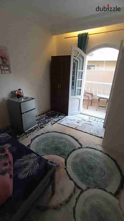 Room for rent, furnished, clean, New Cairo, villas, South 90th Street, accommodation for expatriates
