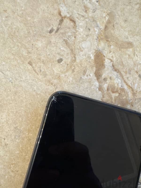 IPhone 11 Pro Max from Austria 2
