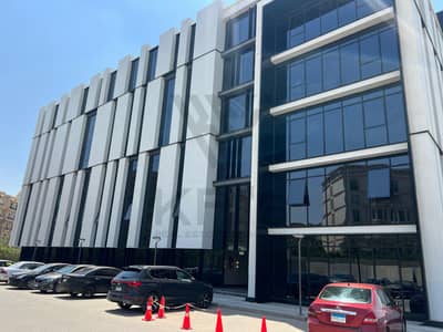 Full Administrative Floor for Rent 1400m with Prime Location in Hyde Park