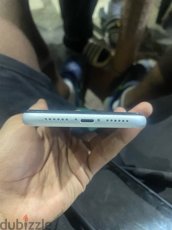 iphone xr 3